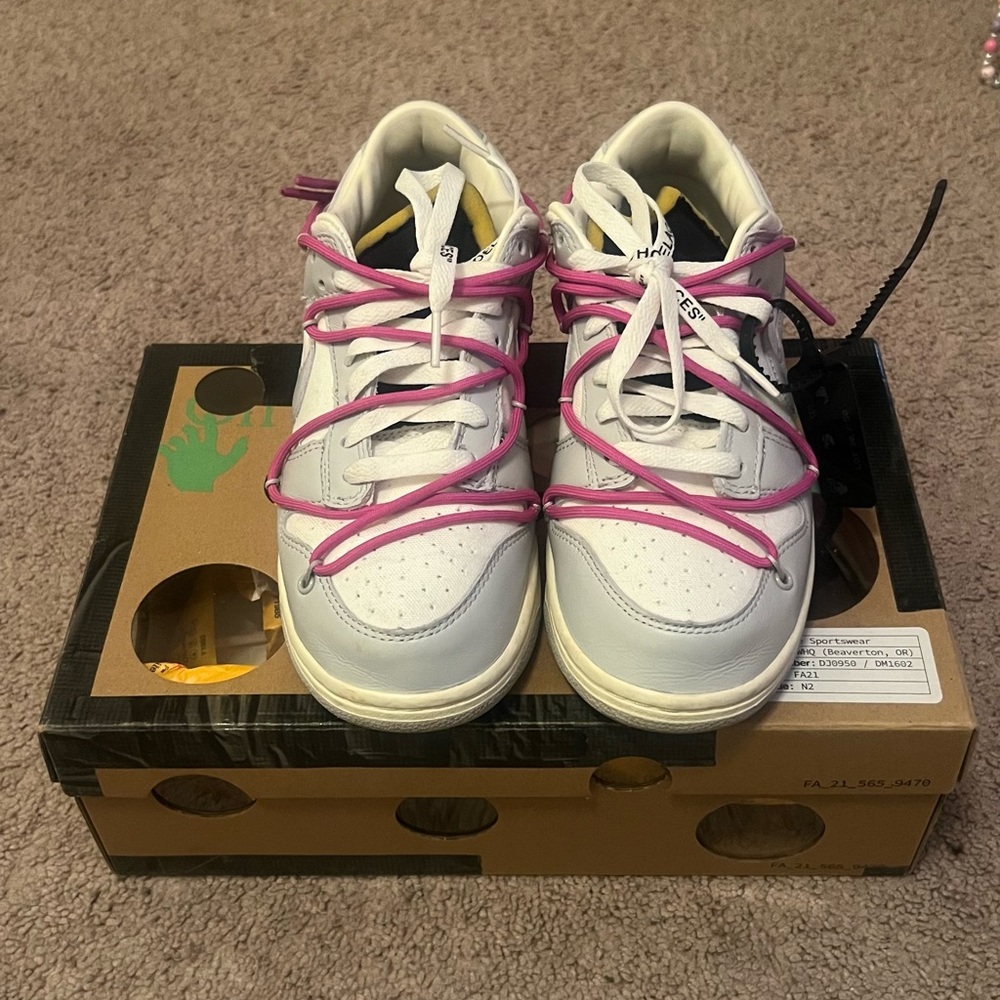 Off White x Dunk Low Lot 30 of 50